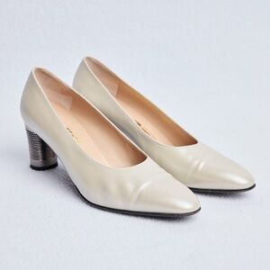 Ferragamo Pearl Heel